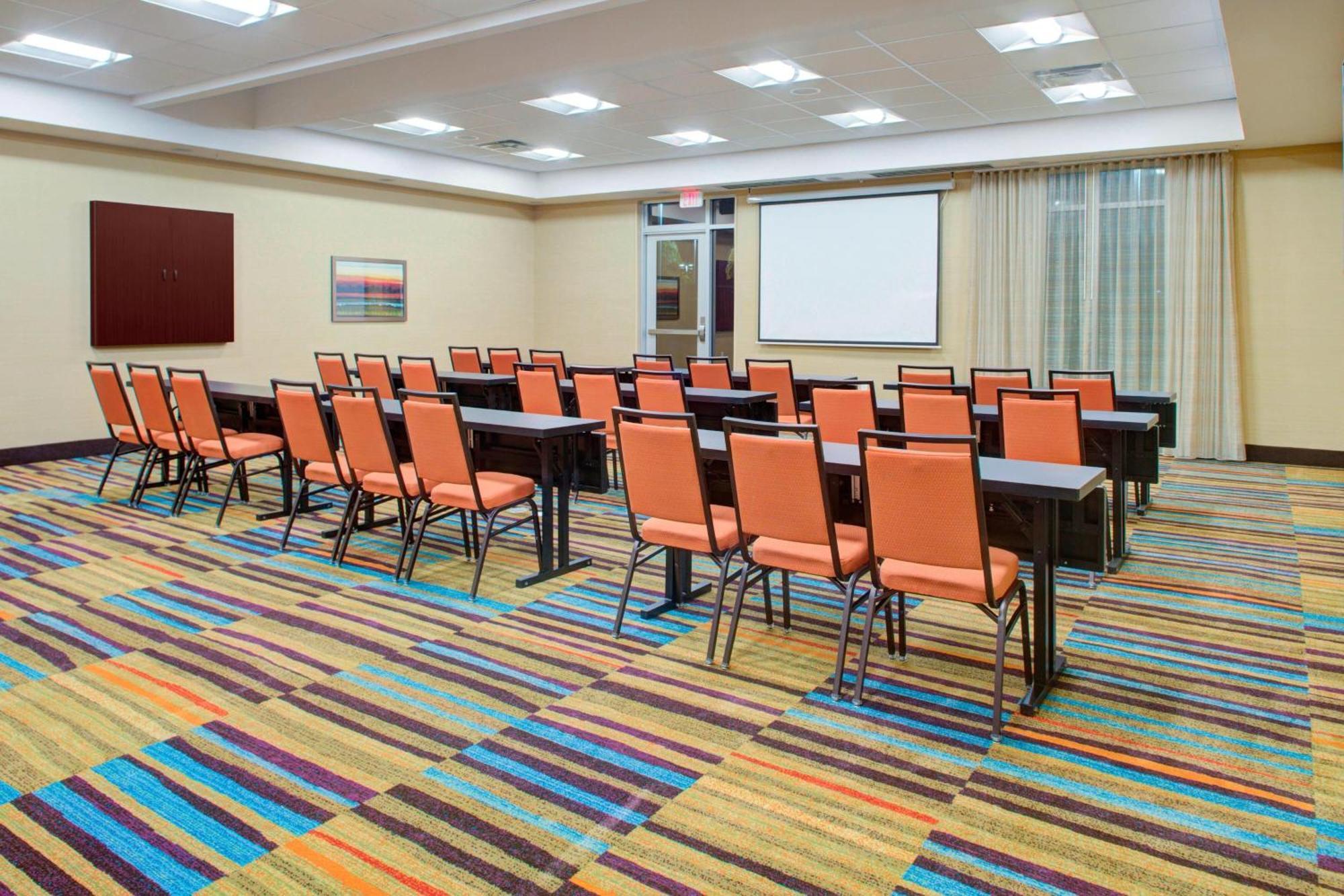 Fairfield Inn & Suites By Marriott Bakersfield North/Airport Экстерьер фото